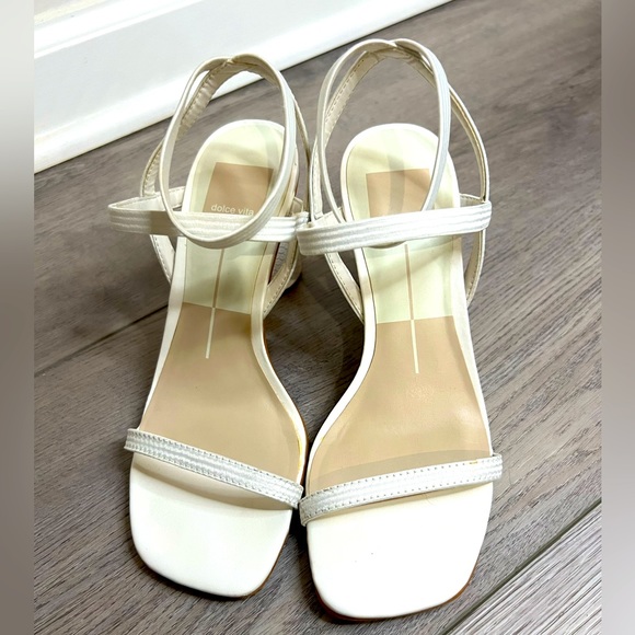 Dolce Vita Shoes - Dolce Vita White Strappy Heels Size 6 Chunky Heel